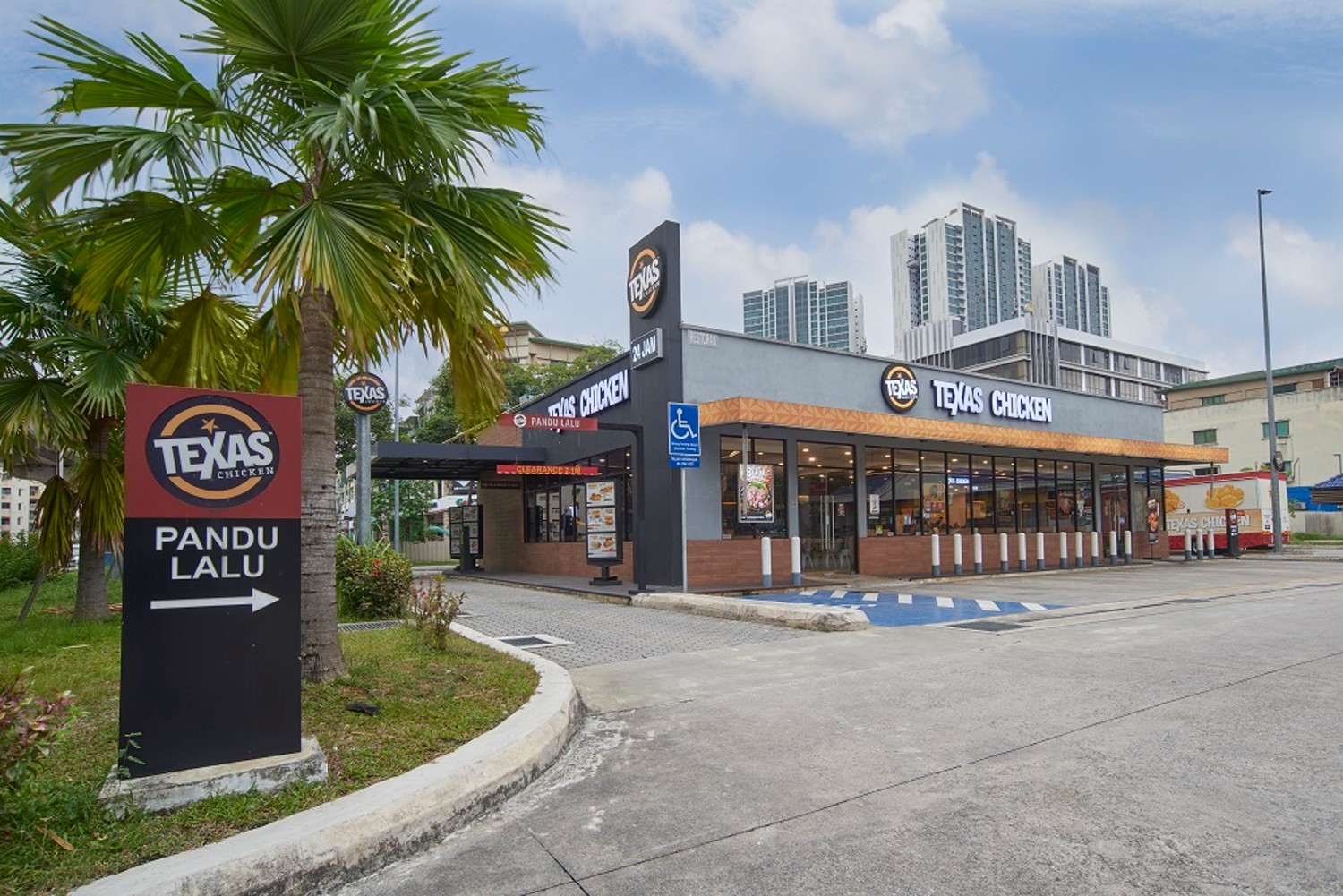 Envictus International Renews its Franchise Rights to Develop and Operate Texas Chicken Malaysia - Life is Ohsem