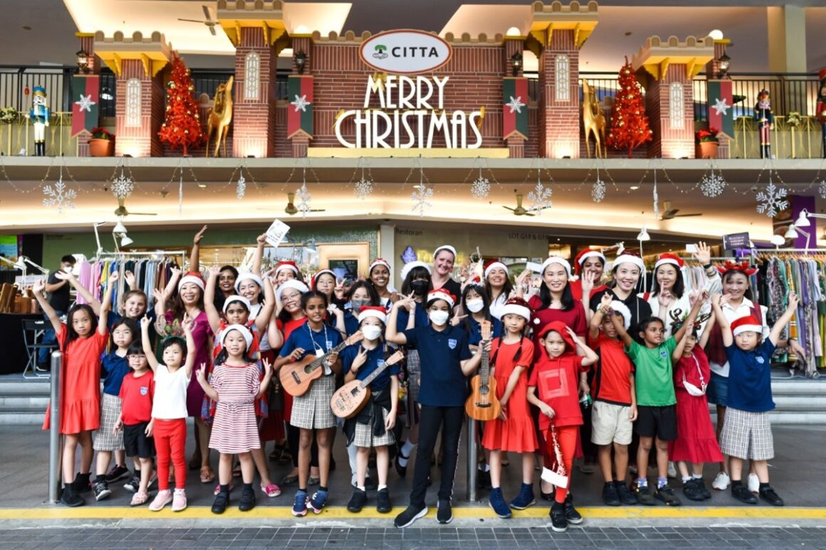 Celebrate Christmas with a Bang at 1 Mont Kiara, CITTA Mall, Ipoh Parade and Klang Parade