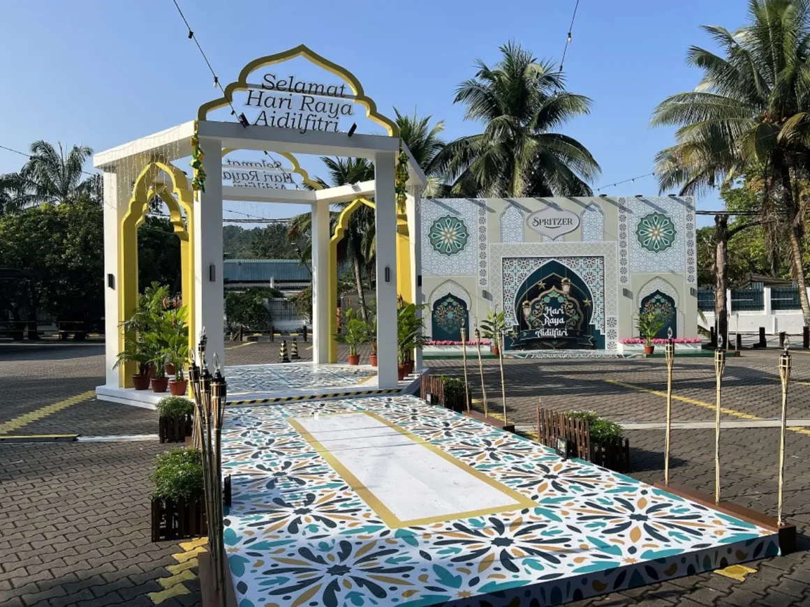Spritzer EcoPark Lights Up for Raya - Life is Ohsem