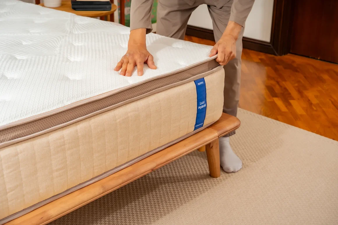 Sonno's Luxe Hybrid Mattress