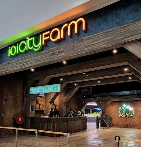 7 Petting Zoo and Farm Animals Around Selangor - Life is Ohsem
