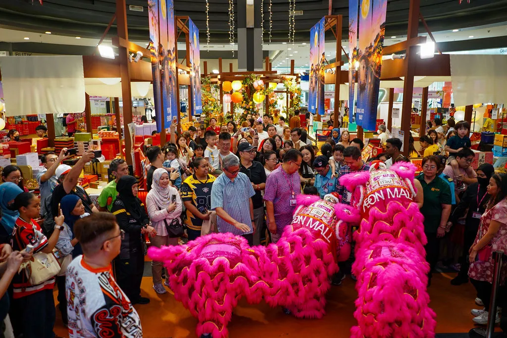 AEON Celebrates Mid-Autumn With Cherish Reunions Campaign Nationwide